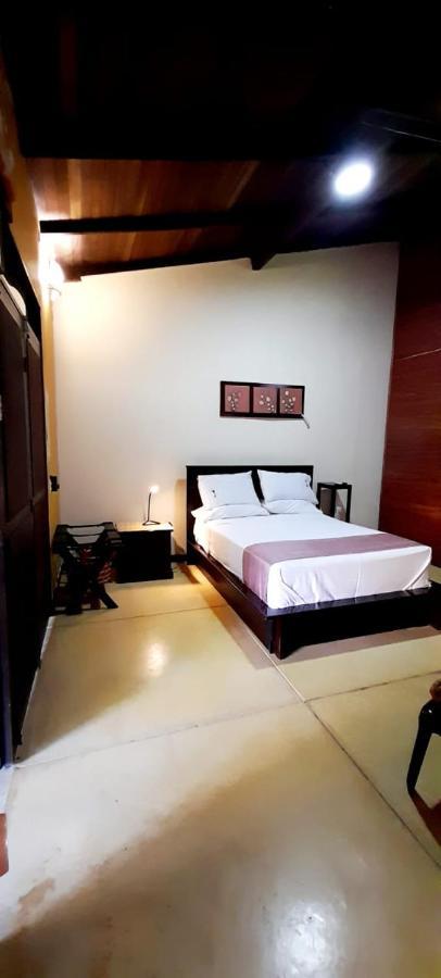 לטיסייה Hotel Amazon Bed And Breakfast מראה חיצוני תמונה